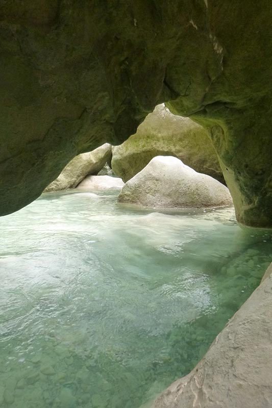 Rio-Vero-canyoning-decouverte-famille-Sierra-de-Guara-Pyrenees