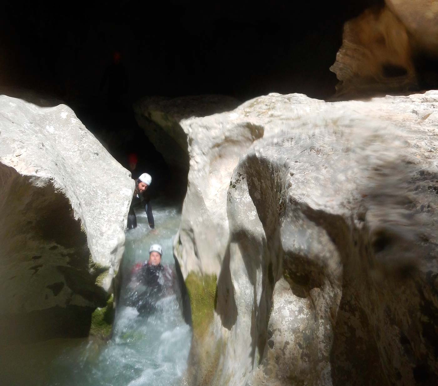 Canyon Rio Vero, canyoning en Sierra de Guara Canyon Rio Vero, canyoning en Sierra de Guara