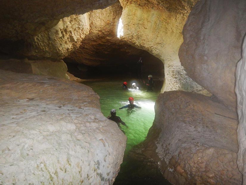 Canyoning initiation